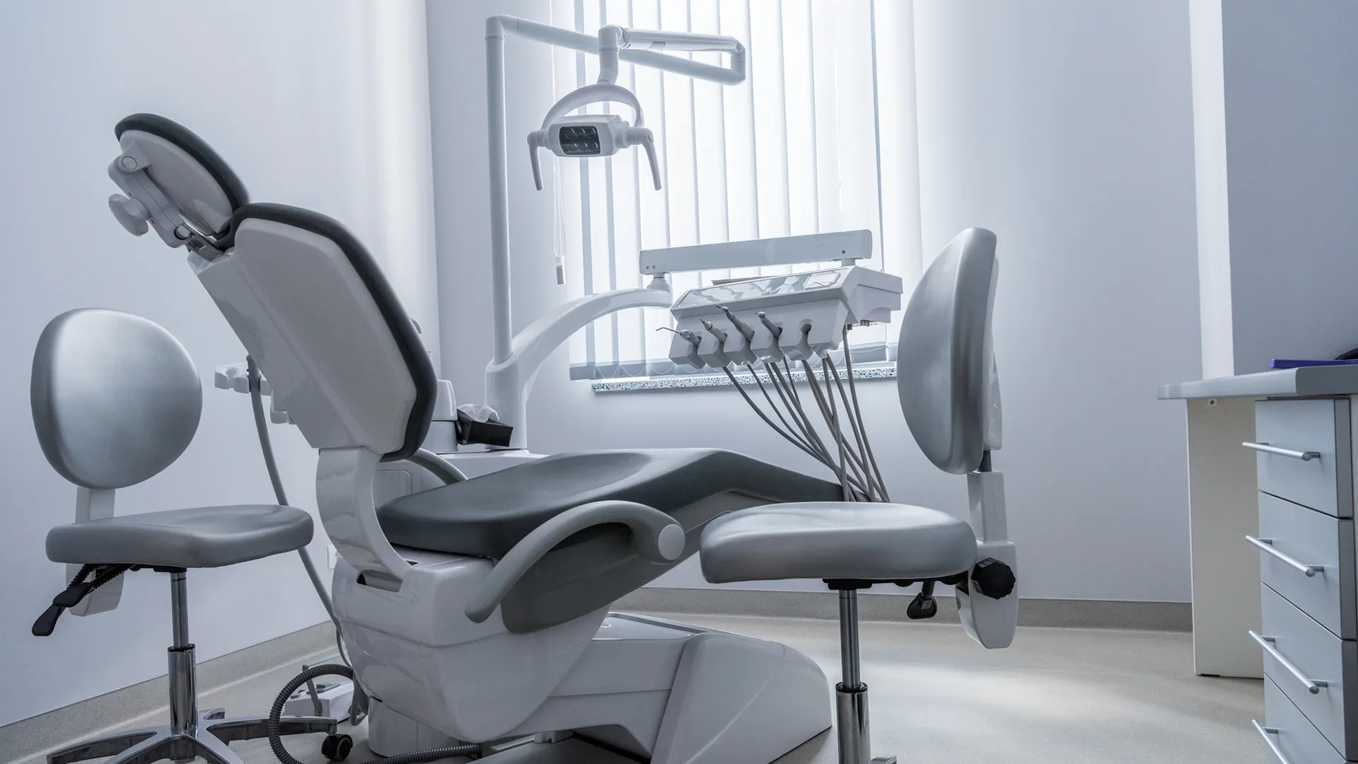 Is Your Mouth Telling You Something? 6 Subtle Signs You Shouldn’t Ignore